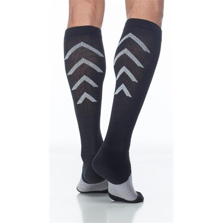 Sigvaris Sigvaris Athletic Recovery 401CM99 15-20mmHg Athletic Recovery Closed Toe; Calf Socks - Black; Medium 401CM99